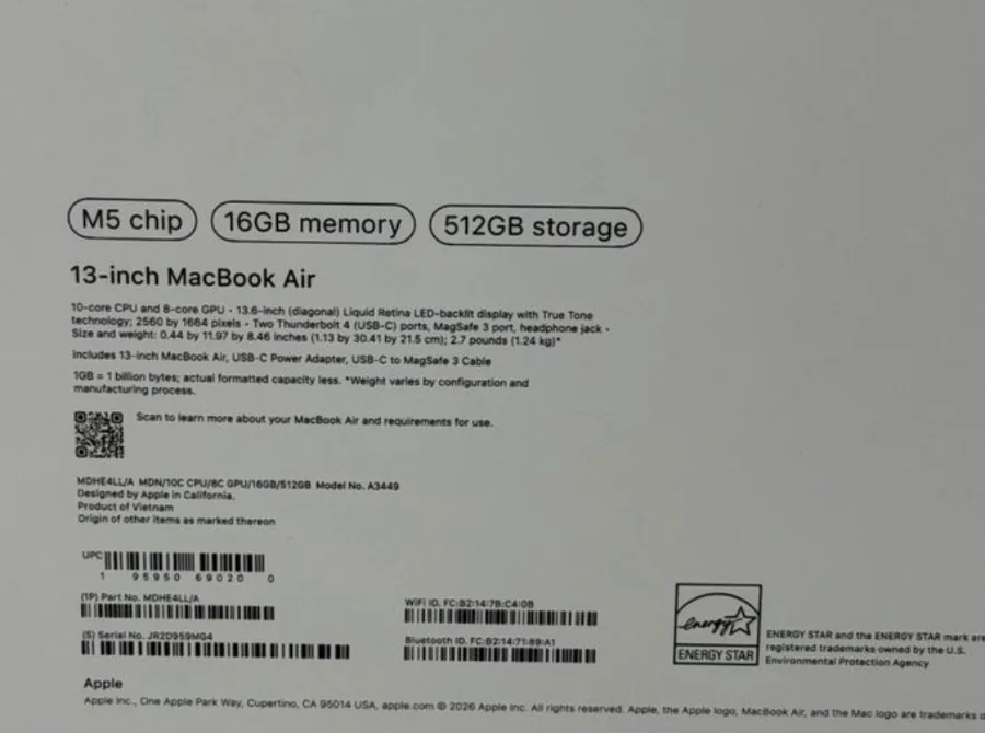 2026 Apple MacBook Air 13-inch (M5 Chip), 16GB RAM, 512GB SSD, Liquid Retina Display, 12MP Camera, Touch ID - MIDNIGHT BLACK — image 7 of 8