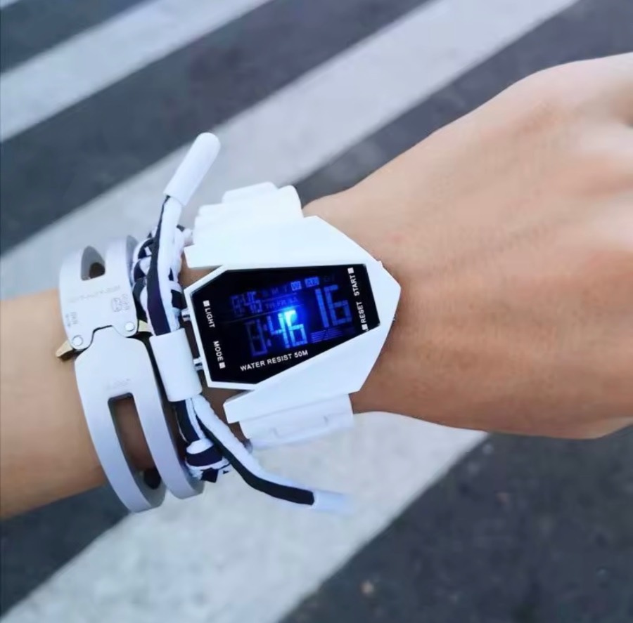 Multi-Function Aircraft Watch for Junior High School Students, Boys and Girls, Sports Electronic Black Watch — image 4 of 4