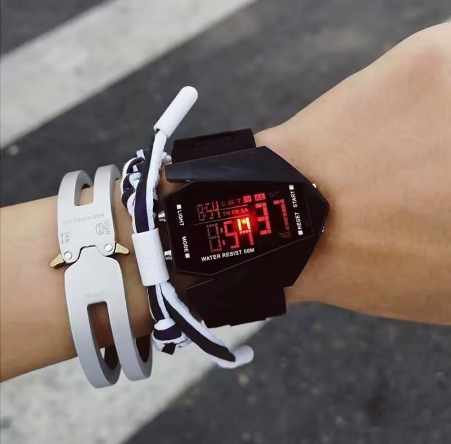 Multi-Function Aircraft Watch for Junior High School Students, Boys and Girls, Sports Electronic White Watch — image 4 of 5